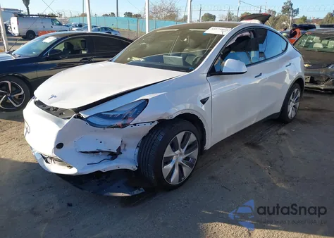 2021 Tesla Model Y Long Range Dual Motor All-Wheel Drive из США, поврежденный, VIN 5YJYGAEEXMF112658